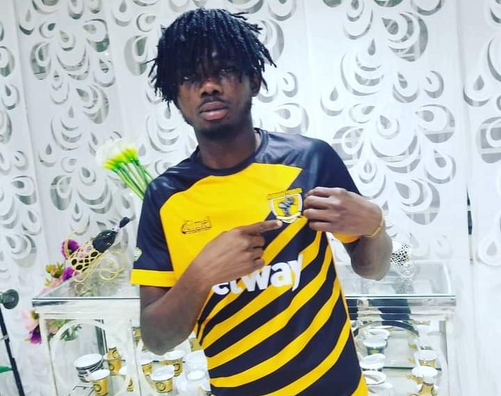 Empem Dacosta joins the Miners on a three-year deal.