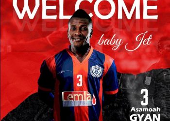 OFFICIAL: Asamoah Gyan signs for Legon Cities