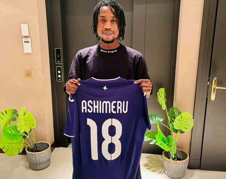 Ghanaian midfielder Majeed Ashimeru completes loan switch to Belgian Pro side R.S.C Anderlecht.