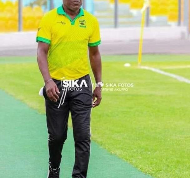 Johnson Smith does the biting as Karela United falls today