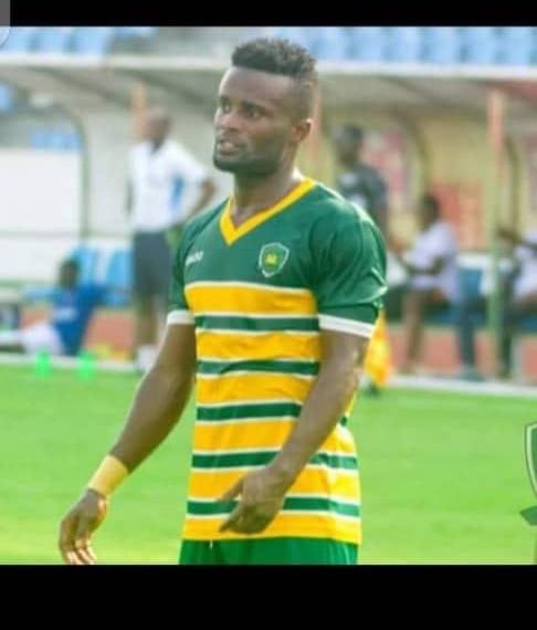 Ex-Ebusua Dwarfs, Medeama defender nears Nzema Kotoko move