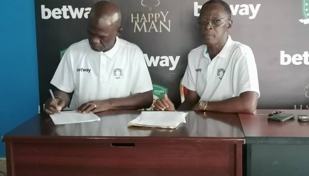 OFFICIAL: Aduana Stars announce appointment of Asare Bediako as new head coach