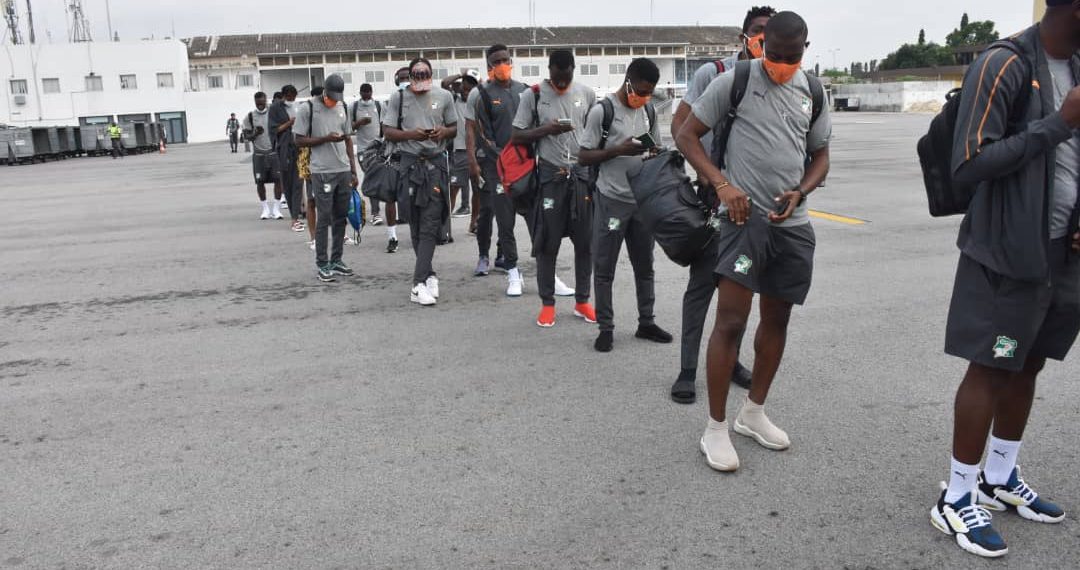 [PHOTOS] The Elephants of La Cote D’Ivoire arrive in Takoradi for Ghana friendly