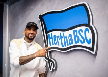 Ghanaian star completes 16th transfer