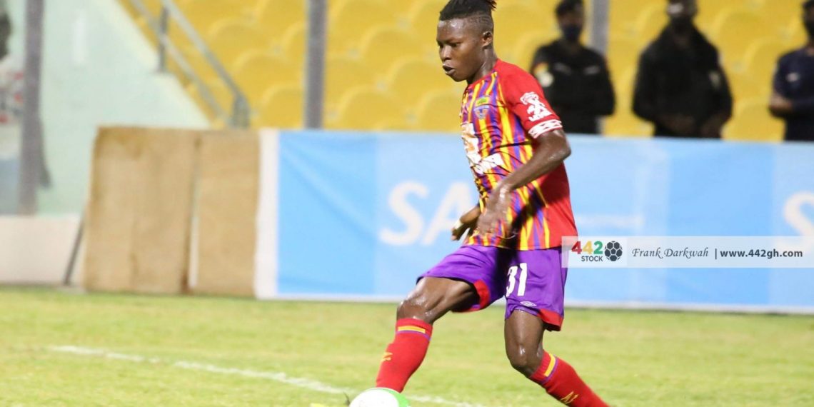 [VIDEO] Hearts of Oak star Salifu Ibrahim arrives home in Abofour to rapturous welcome