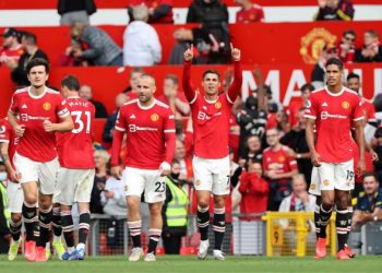 Ronaldo nets twice on Man Utd return