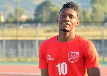 Maxwell Kumadoh nears King Faisal switch