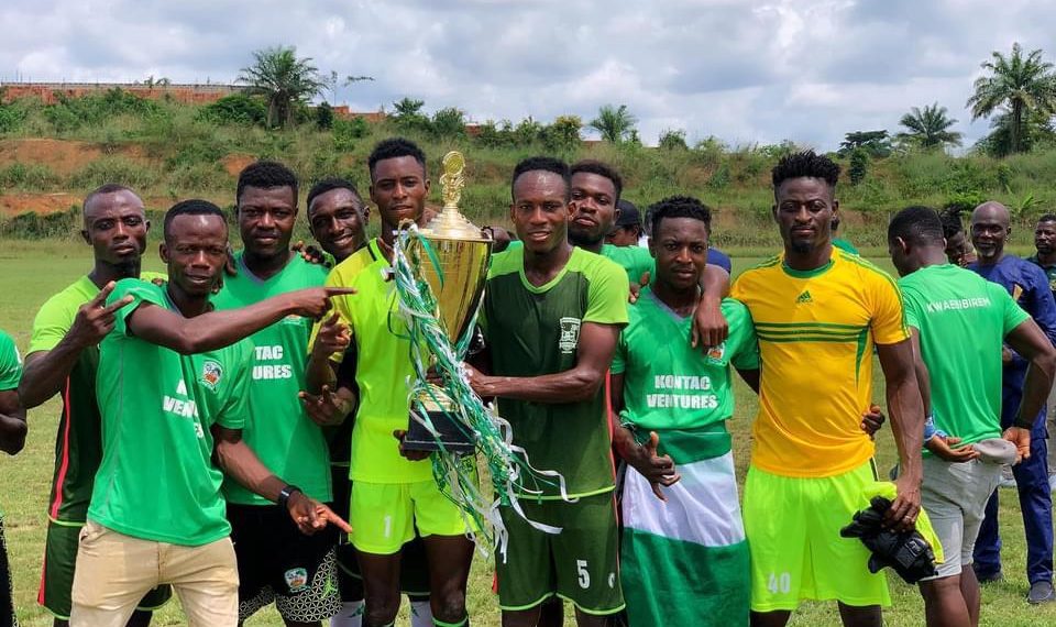 Kwabibirem United receive cash donations after  Division One League qualification