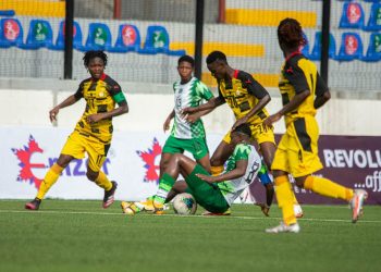 Black Queens dissolve camp