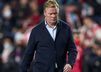 Official: Barcelona sack Koeman