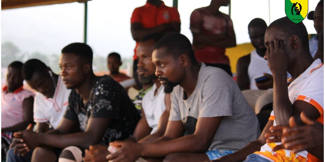 Coach Micheal Osei gets support from Goldstars fans