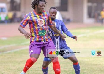 Muntari urges Hearts to be focused during second round