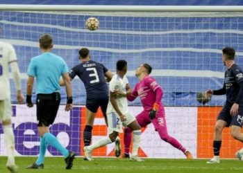 Real Madrid to face Liverpool in final as comeback stuns Man City