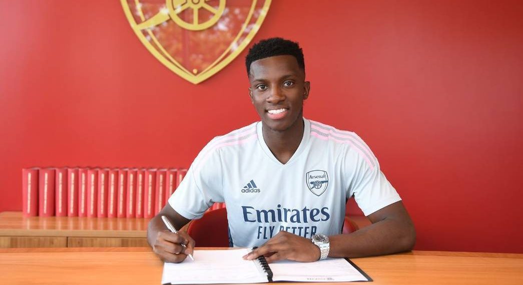 Official: Nketiah signs long-term Arsenal deal
