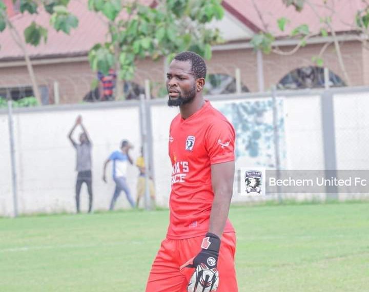 Domestic Transfer: Dreams bids for Bechem United goalkeeper Abdulai Iddrisu