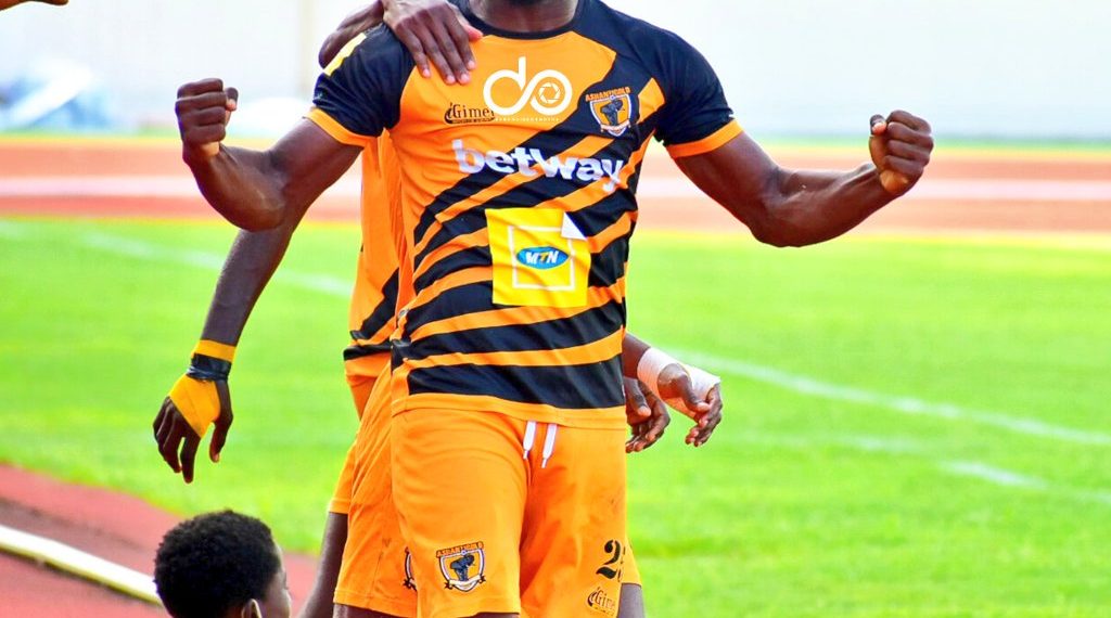 I will gladly play in Ukraine or Iraq if the offer suits me- Eric Esso