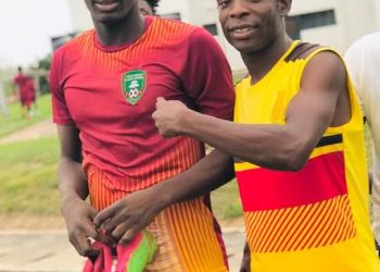 HOTCAKE: Wonders striker Ibrahim Laar being chased by a host of GPL clubs