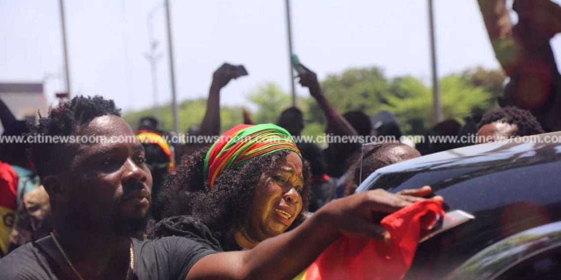 Ghanaians troop to State House to mourn Christian Atsu