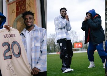 (VIDEO) Mohammed Kudus jams to ‘Top Skanka’ with Stonebwoy in Amsterdam