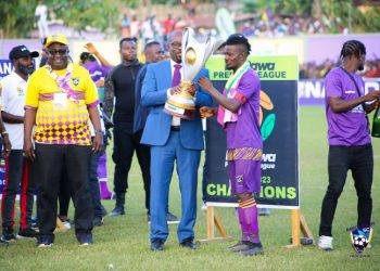 Medeama SC receive GHC100,000 from Tobinco after winning Ghana Premier League