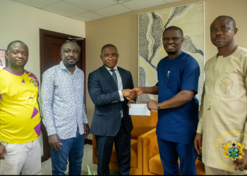 President Akufo Addo fulfills Ghc1m promise to Medeama SC