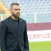 De Rossi replaces sacked Mourinho at Roma