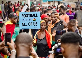 “SaveGhanaFootball” Demo: Leave if you can’t fix national teams – Protesters to GFA