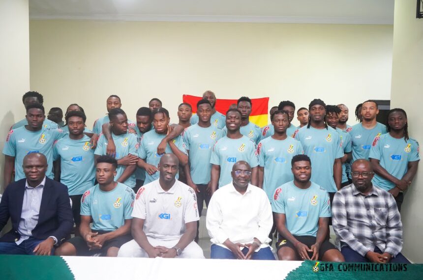 Dr. Bawumia visits Black Stars ahead of CAR showdown