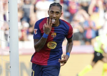 Barcelona 4-1 Bayern Munich: Raphinha steals show with stunning hat-trick as La Liga side hammer German giants