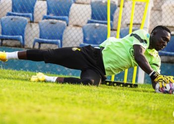 Watch: Richard Ofori gifts Kaizer Chiefs two goals