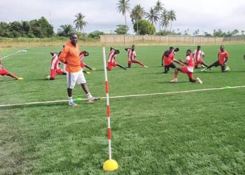 West End Sports pay surprise visit to Nzema Kotoko, encouraged them ahead of All Blacks game