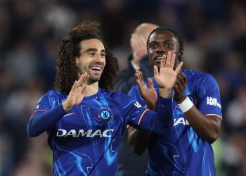 Cucurella header gives Chelsea 1-0 win over Man United