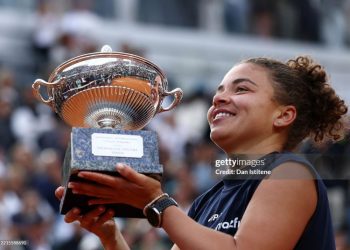 Tennis: Jasmine Paolini beats Coco Gauff to win 2025 Italian Open